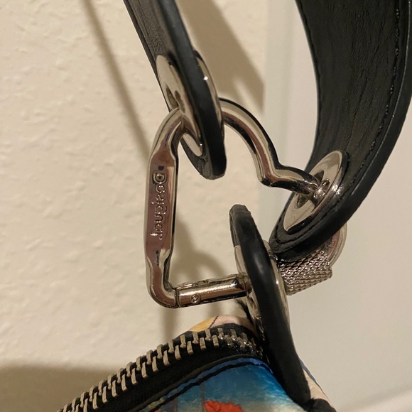 Vibrant leather patchwork style luxury Desigual purse - Picture 7 of 11